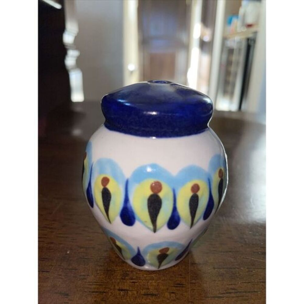 Ken‎ Edwards Guate Mayan Pottery Salt Or Pepper Shaker Cobalt Blue Signed
